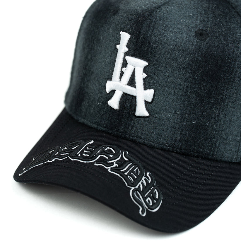 pLAid- DANDY HATS